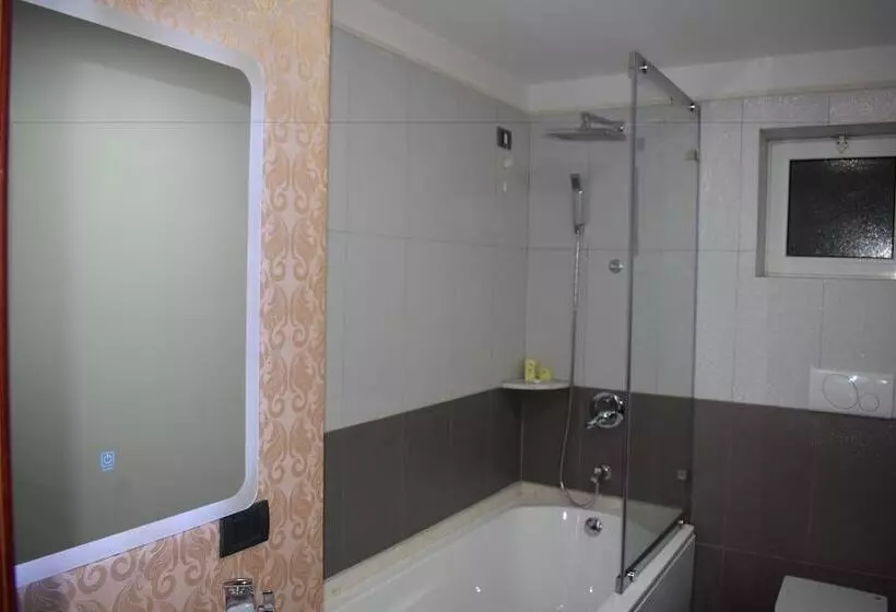 هتل Petriti & Spa