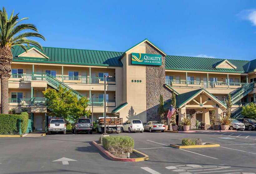 ホテル Quality Inn & Suites Livermore Wine Country
