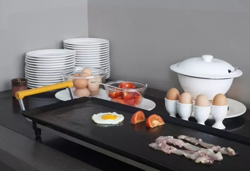 Отель Rastelli Tervuren