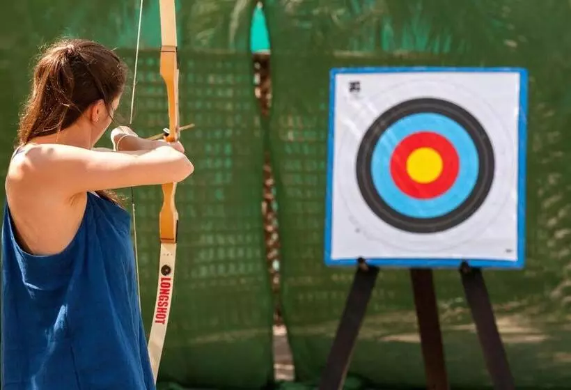 Отель Six Senses Zighy Bay