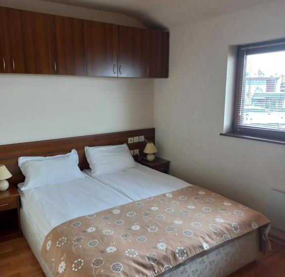 בית מלון כפרי Vihren Royal Palace