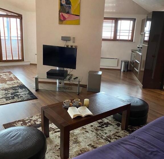 בית מלון כפרי Vihren Royal Palace