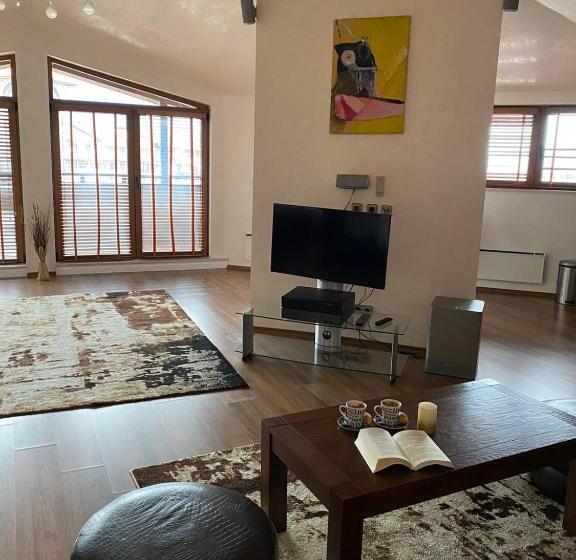 בית מלון כפרי Vihren Royal Palace