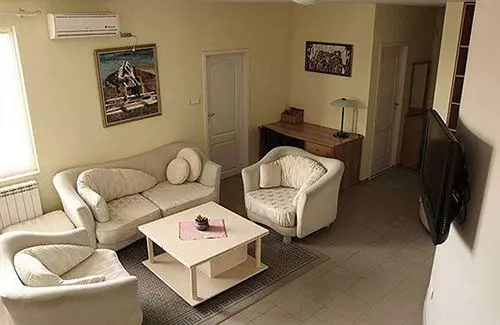 Sofia Inn Apartments Residence