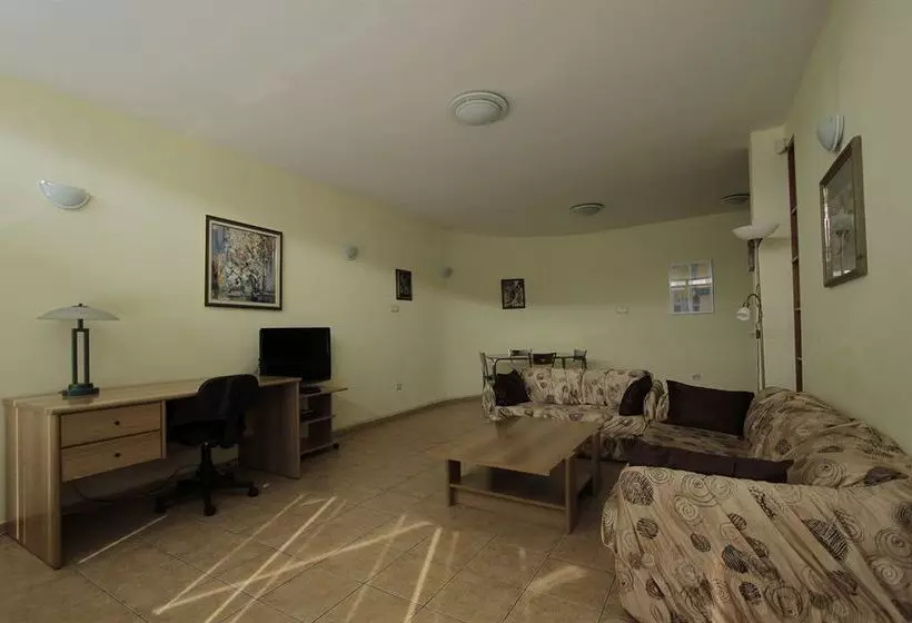 Sofia Inn Apartments Residence