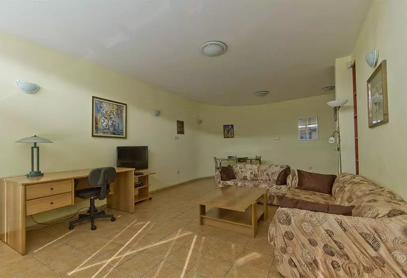 Sofia Inn Apartments Residence