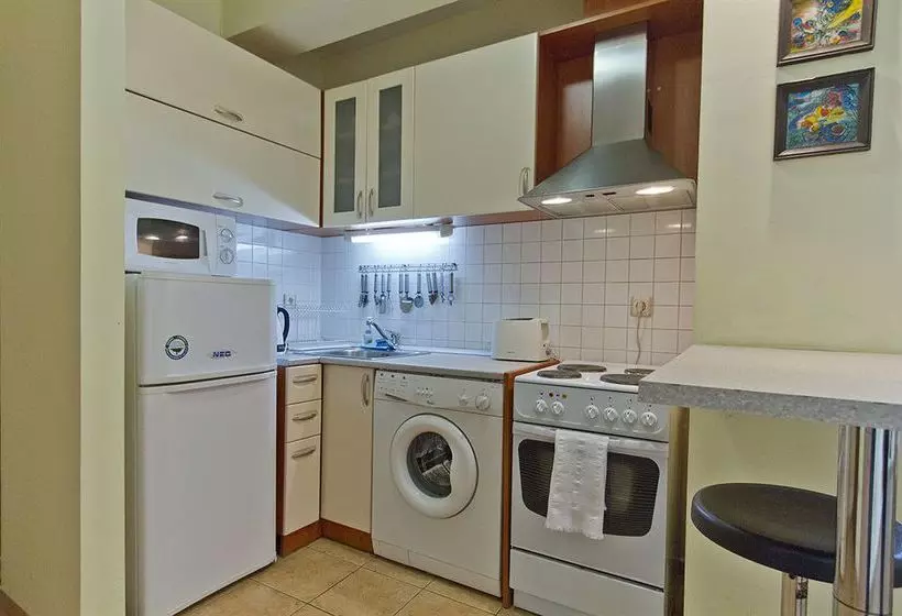 Sofia Inn Apartments Residence