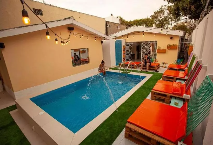 هاستل Hostal El Bando