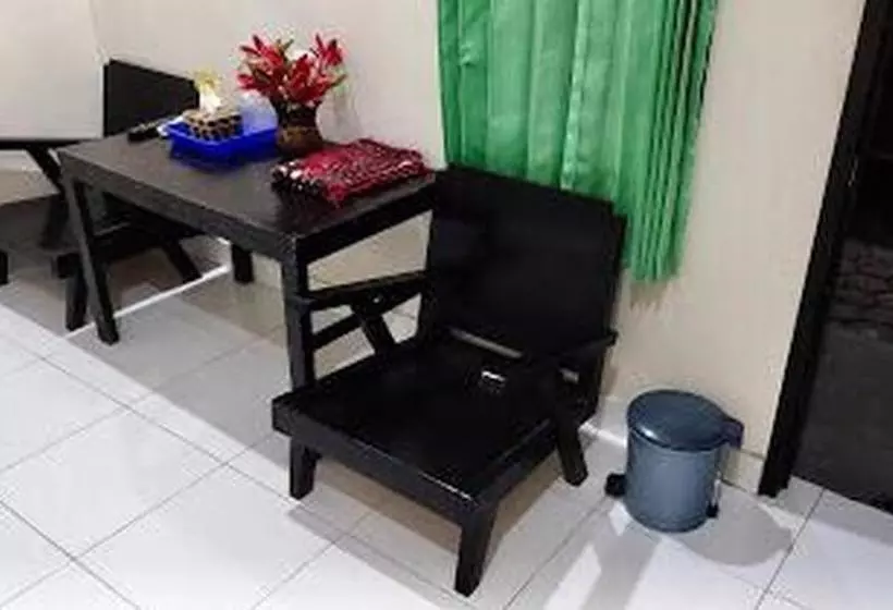 هتل Griya Borobudur Homestay Syariah Magelang Redpartner