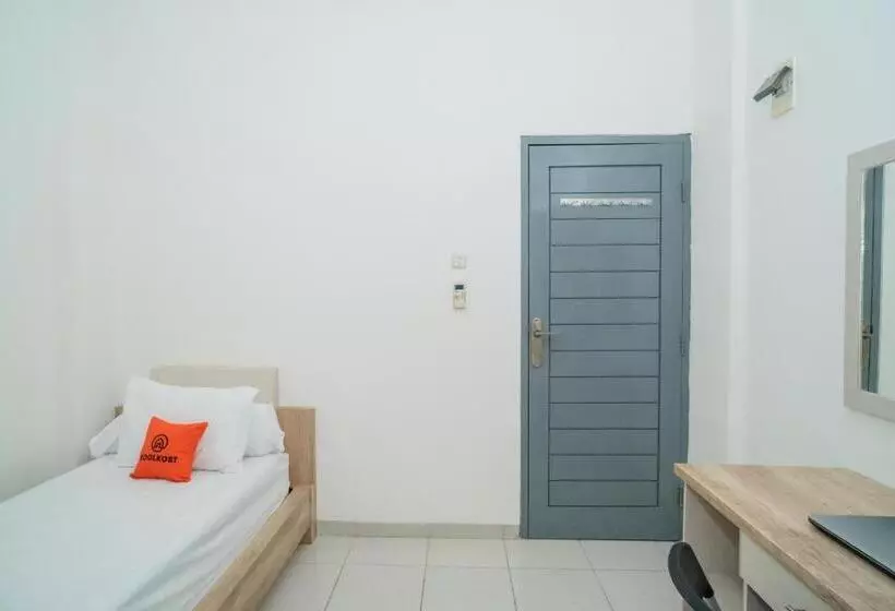 Hotelli Koolkost Syariah Near Universitas Moestopo Bintaro