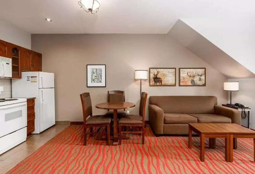 Hotelli La Tour Des Voyageurs Ii