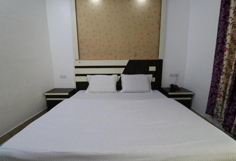 فندق Spot On 39411 Vandana Residency