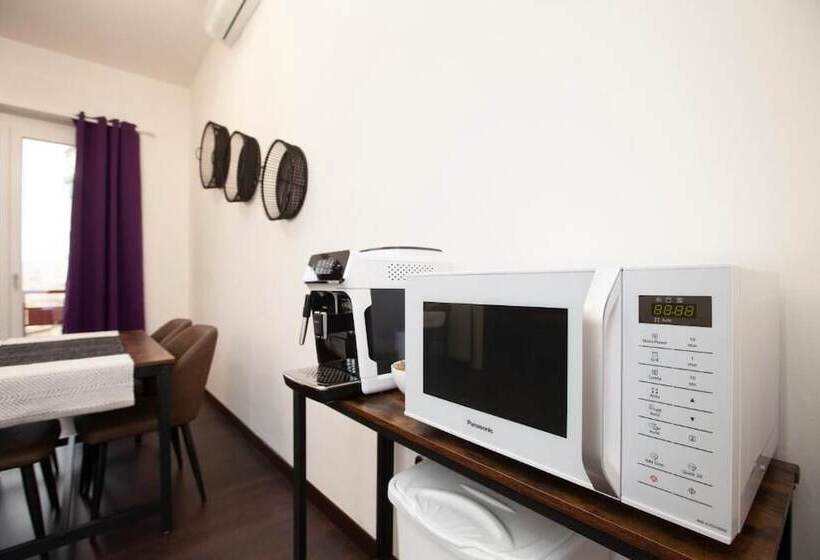 פנסיון Myrtus Guest House Cagliari