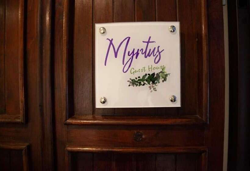 פנסיון Myrtus Guest House Cagliari