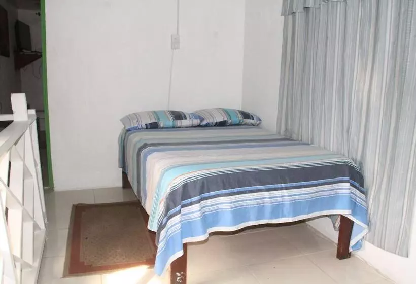 پانسیون Room In Apartment   Green Sea Villa Helen Inn Located At Kilometer 4 Circunvalar