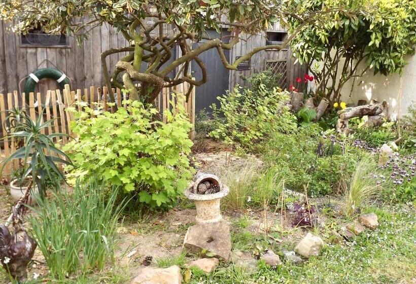 مبيت وإفطار Chambres De St Michel