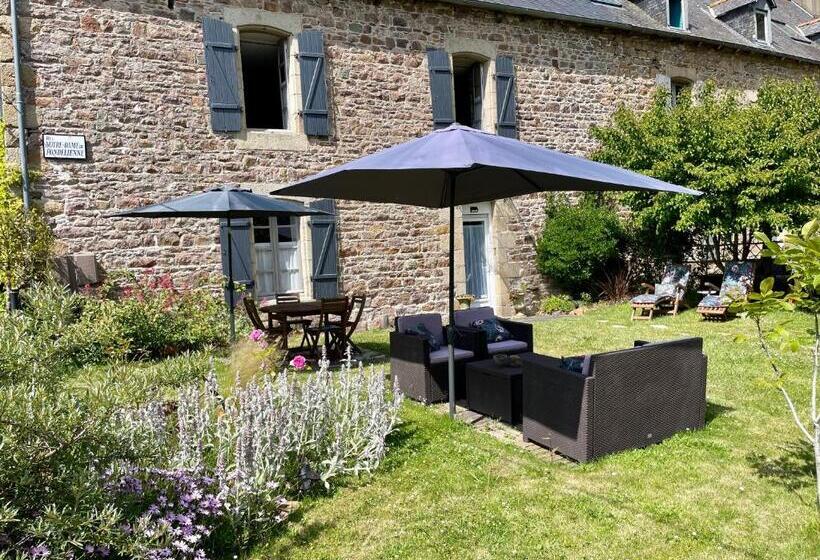 مبيت وإفطار Chambres De St Michel