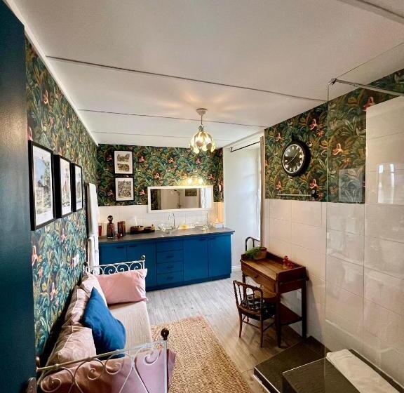 مبيت وإفطار Chambres De St Michel