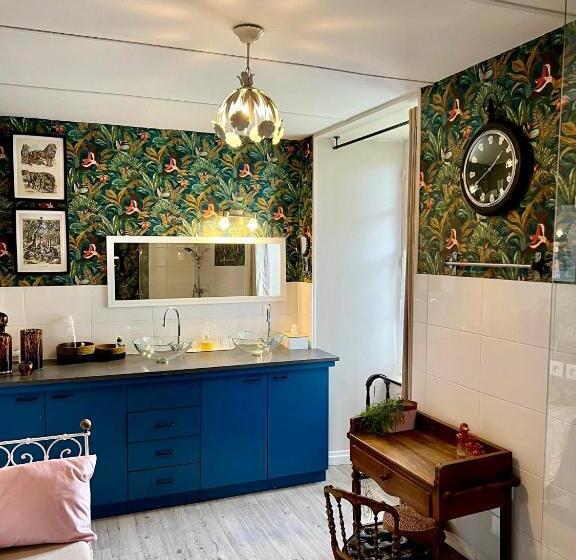 مبيت وإفطار Chambres De St Michel