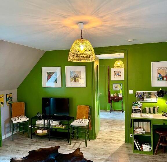 مبيت وإفطار Chambres De St Michel