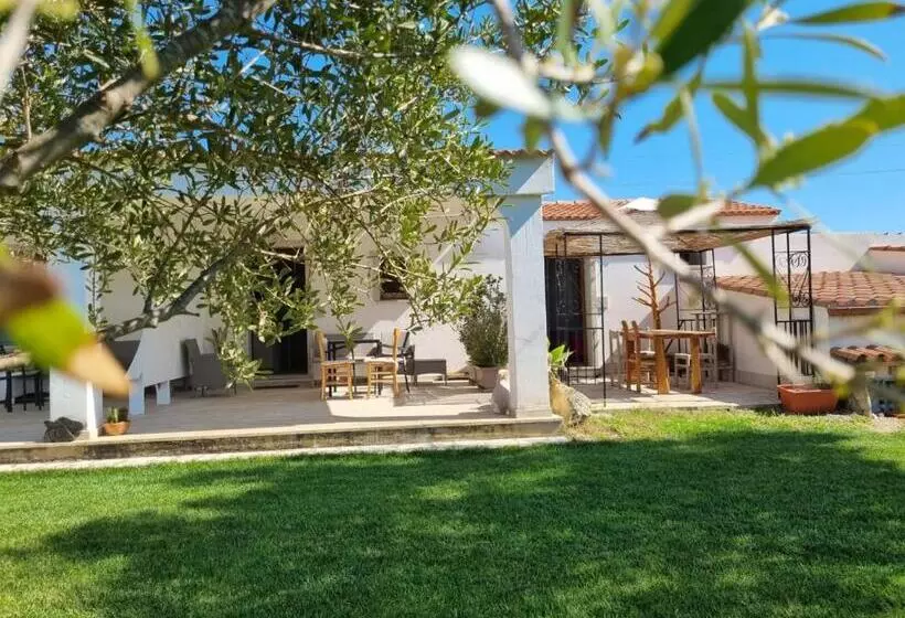 ベッドアンドブレックファースト Lu Antu Alloggi Agrituristici