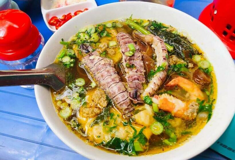 Emerald Hotel Cát Bà