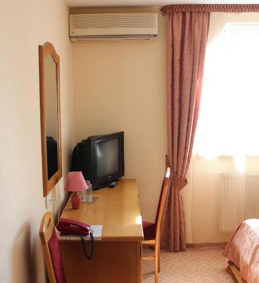 هتل Ligena Econom