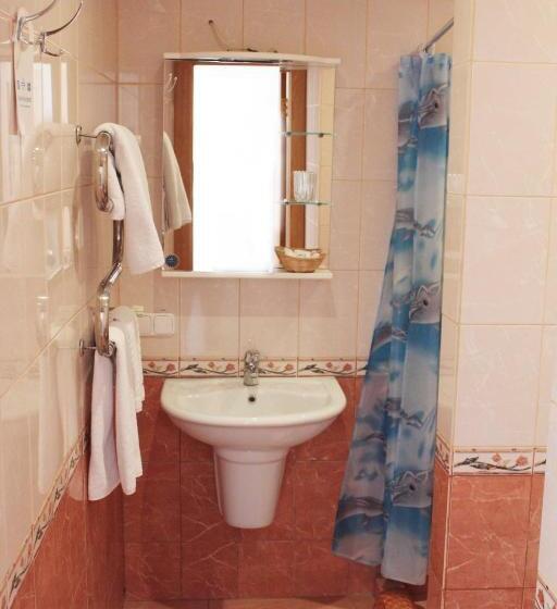 هتل Ligena Econom