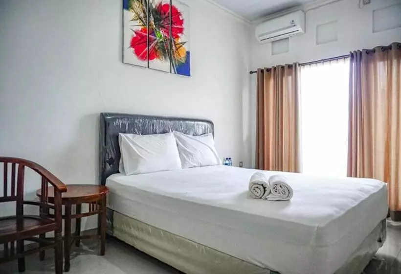 ホテル Pondok Ramayana Sunset Road Redpartner