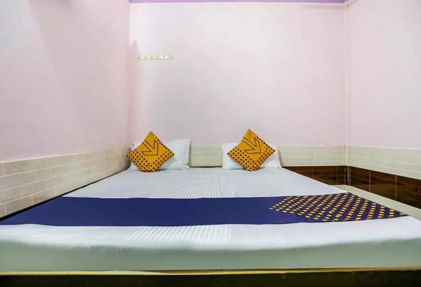 ホテル Spot On 67316 Krishna Guest House