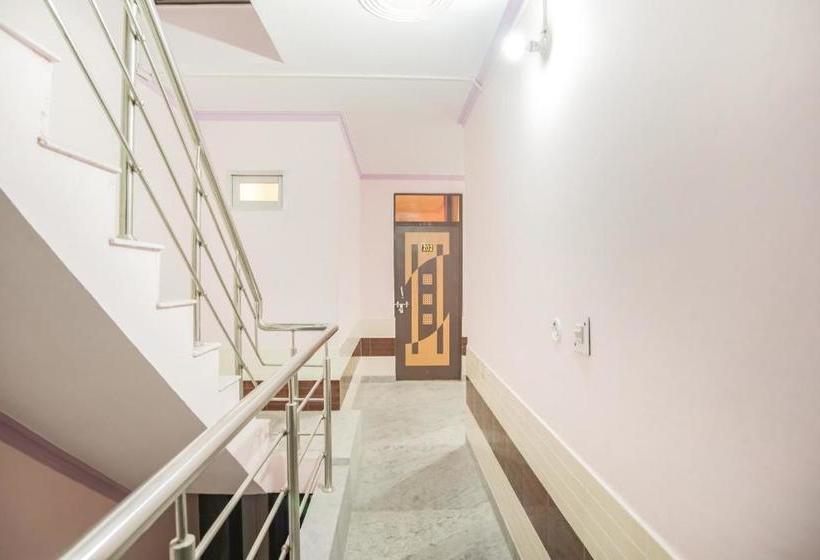 酒店 Spot On 67316 Krishna Guest House