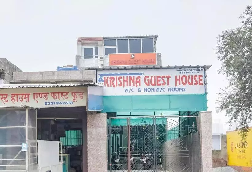 ホテル Spot On 67316 Krishna Guest House