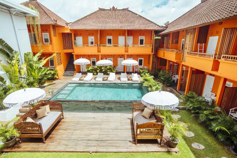 فندق The Room Padang Padang