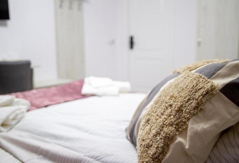 مُتل Pensiunea Basarabia