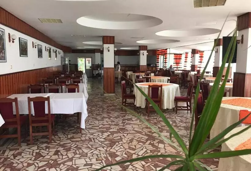 Motelli Pensiunea Basarabia