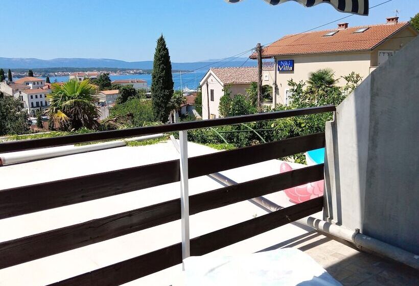 بنسيون Guesthouse Cecilia