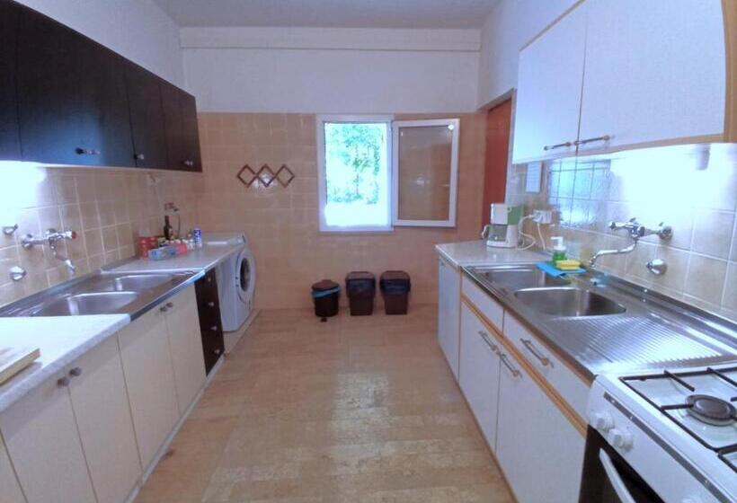 بنسيون Guesthouse Cecilia