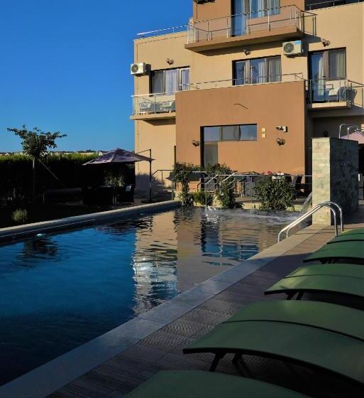 פנסיון Indeep Club