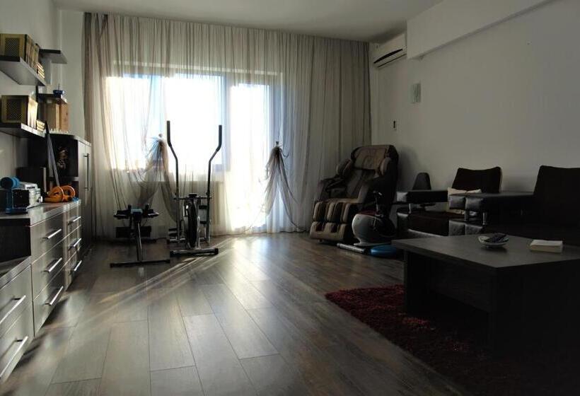 פנסיון Indeep Club