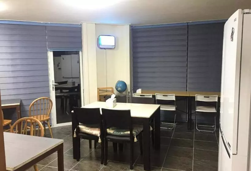 ペンション Jeju Guesthouse