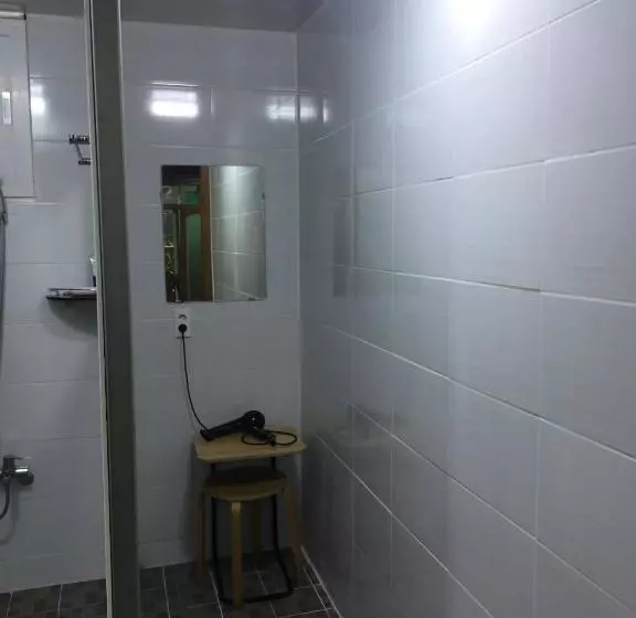 ペンション Jeju Guesthouse
