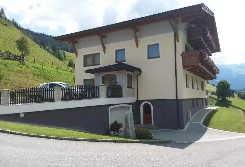 ペンション Lackenhof