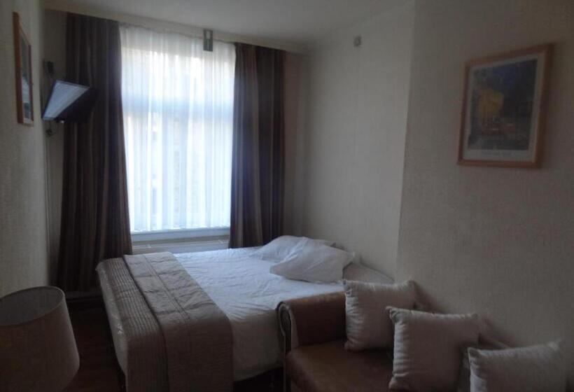 پانسیون Logies Ocelot