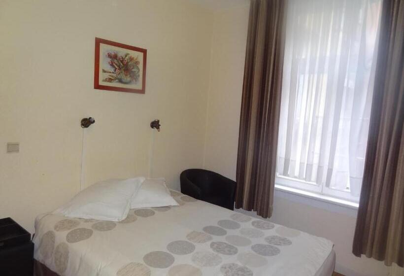 پانسیون Logies Ocelot