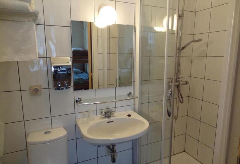 پانسیون Logies Ocelot