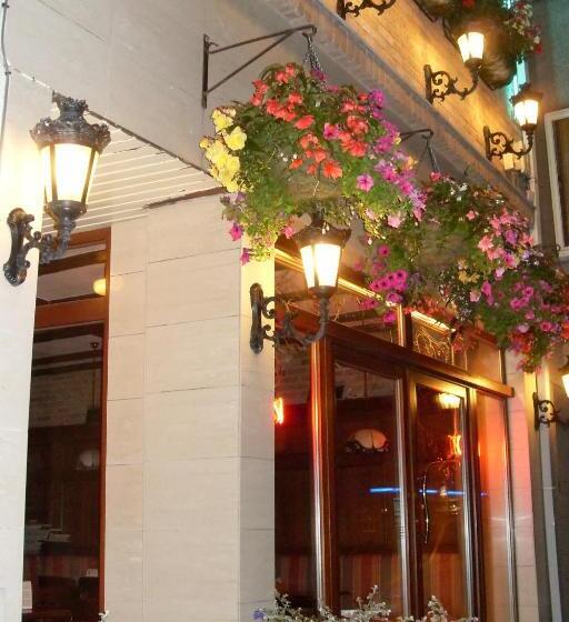 پانسیون Logies Ocelot