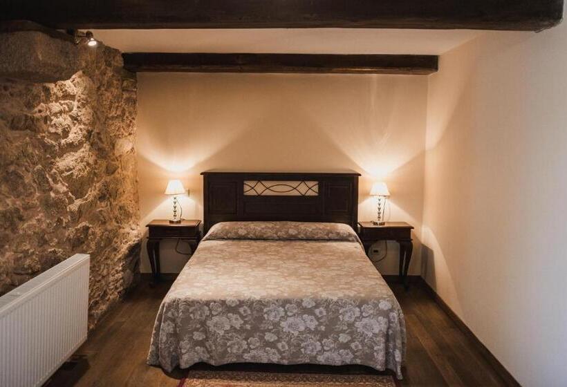 بنسيون Pazo De Eidian