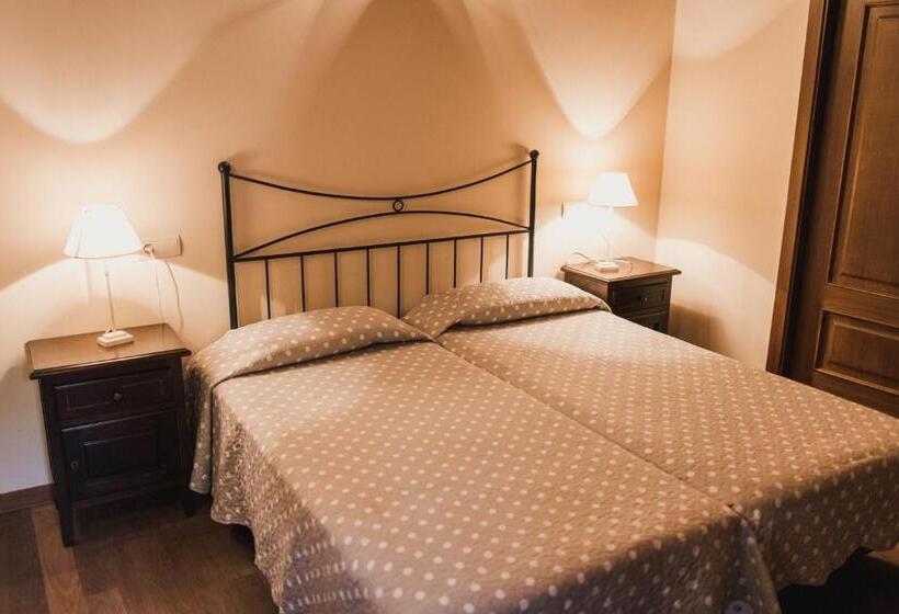 بنسيون Pazo De Eidian