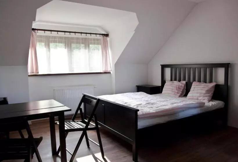 Majatalo Penzion Albeř