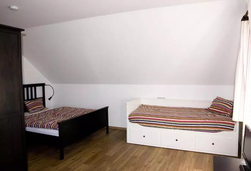 Majatalo Penzion Albeř